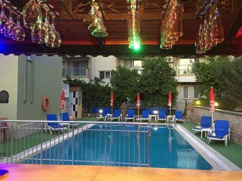 Hotel apartamentowy Club Ege