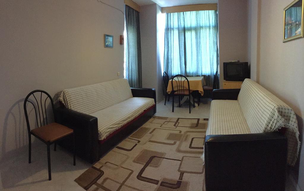 Hotel apartamentowy Club Ege 3*